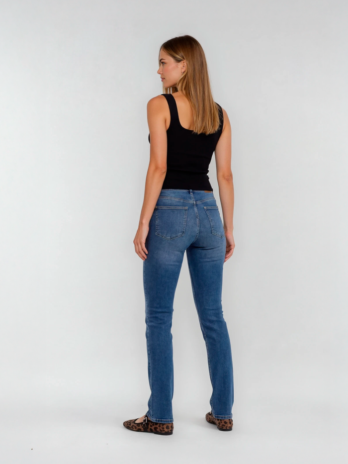 BOGILVY - GROOVY, Slim Fit, Mid-Waist, Mid Blue Used