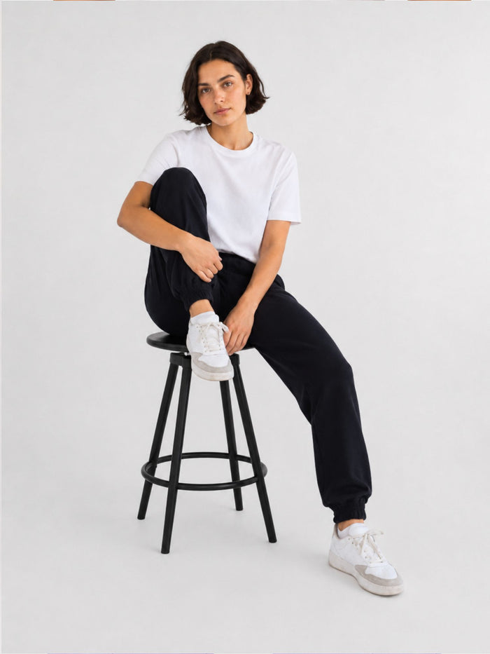 BOGILVY - STELLA, Straight Fit, Sweatpants mit Bündchen, High Waist, Black